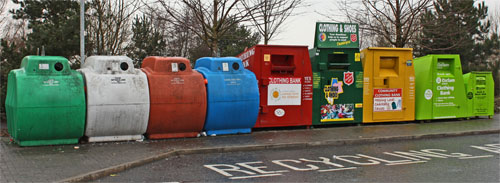 Poubelles de recyclage en Irlande - CC-BY-SA - Auteur Wikimedia/Ardfern